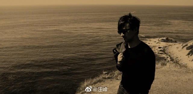 汪峰第25次问鼎热搜失败，被鹿晗杨紫屈楚萧接连