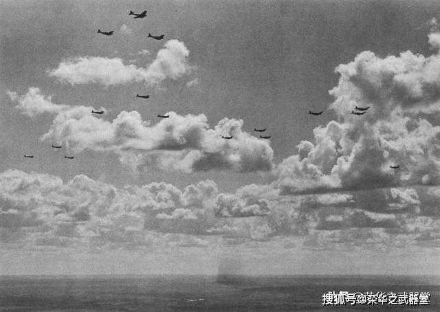 德军改变空袭目标，导致不列颠空战失败，因为