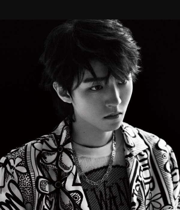 狼尾发型男童 578ac1f1048f4f1697285c381bc3eba8.jpeg