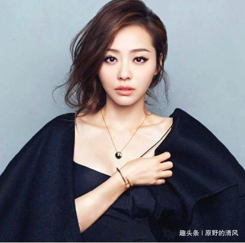 张靓颖现在的风格 611658b083904201b89b111fa5fcd279.jpeg