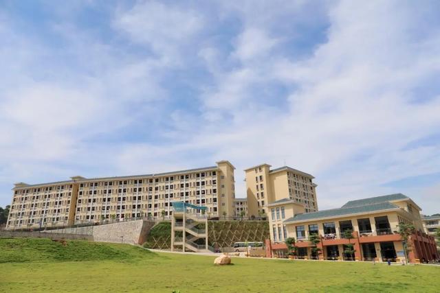 『学考』学考文科太难了！理科悲催了！广州的大学今年还有补录嘛？