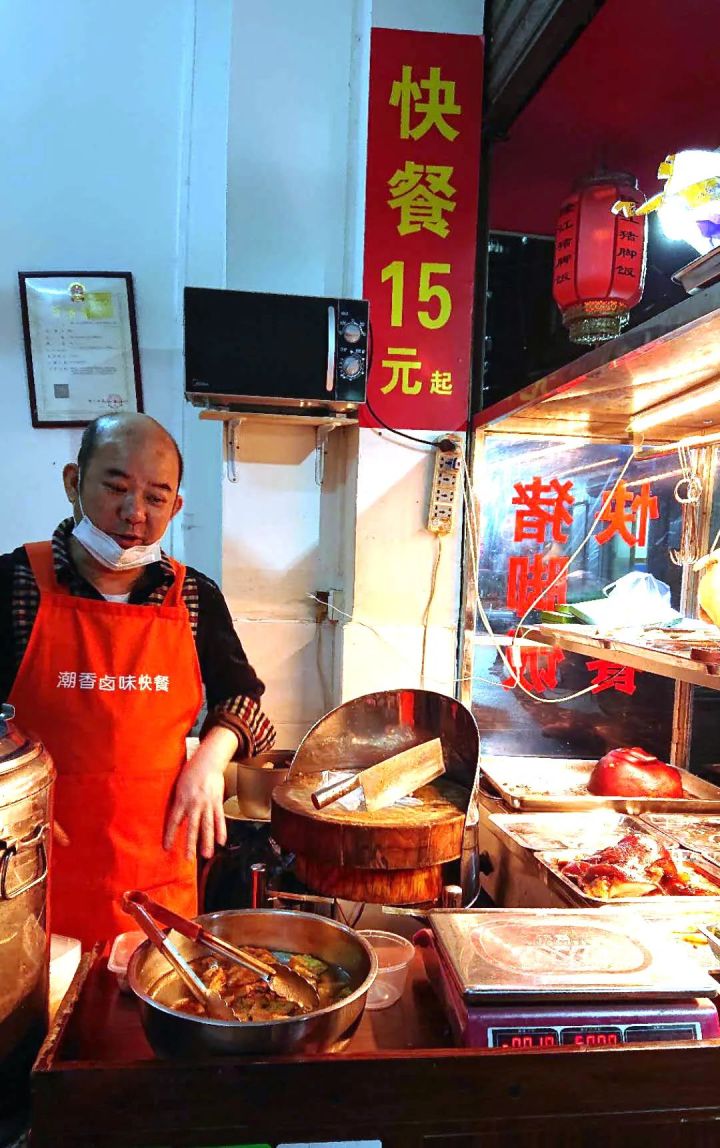 四月，餐饮业迎来“生死大考”