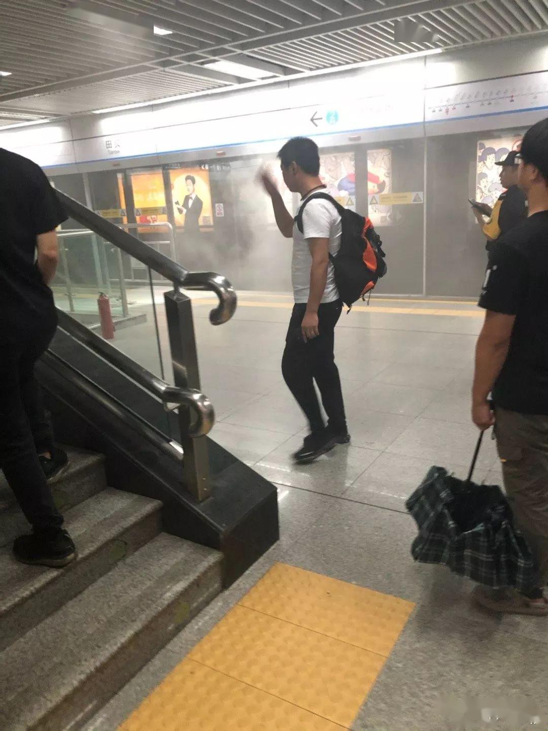 紧急清客!深圳地铁3号线上突然冒烟!又是它“