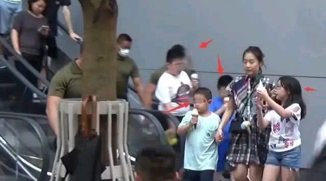 什么叫做真正的保镖 11abe3c156a64003adeec00f0b96a2e2.jpeg