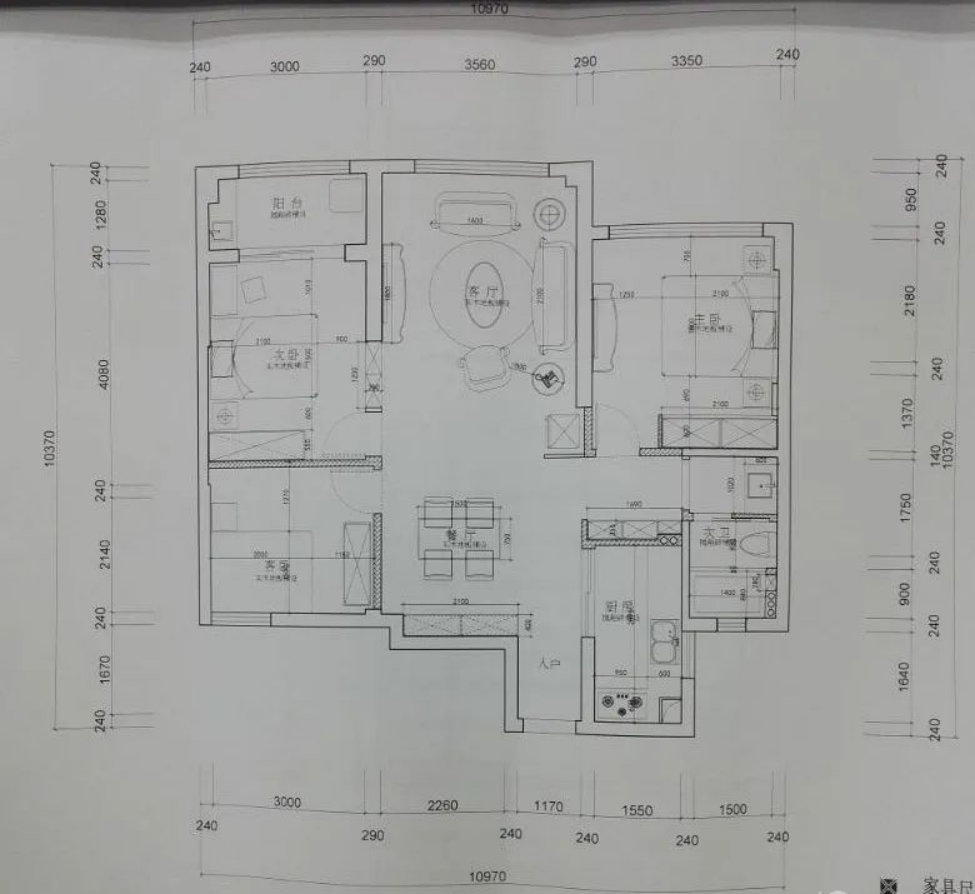 来一张布局后的平面图,这样看的更清楚些.