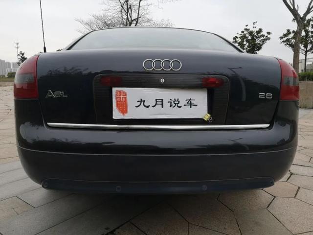 一万块钱买的二手车,2.8v6的发动机,还是奥迪!