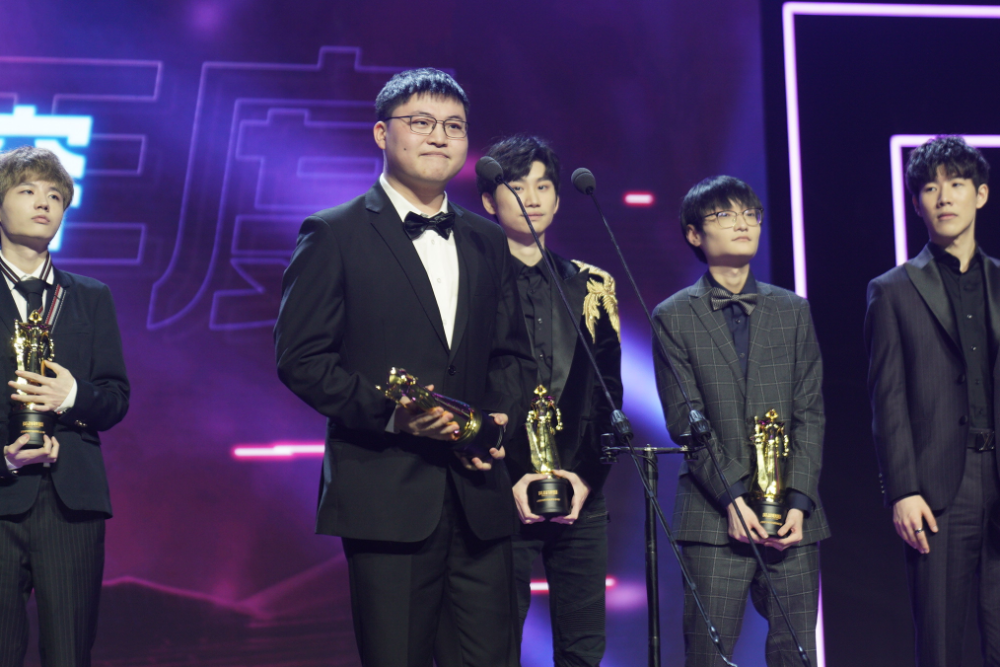 uzi最新消息 7488f8950b7940da954a65deedaf029a.png