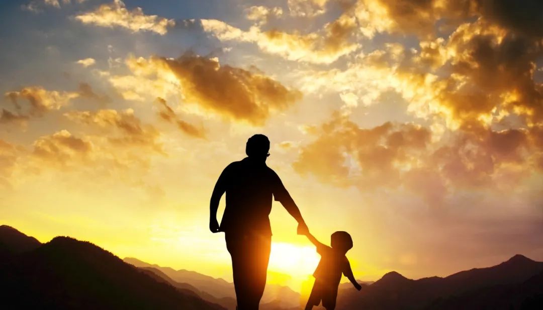 父亲节深度分析 9690880553e140cf902f8b348106e13e.jpeg