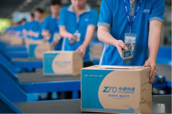 用中通快递邮寄苹果手机却惨遭调包  老板赖梅松觉得冤么？