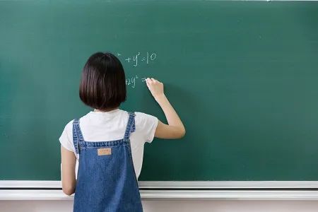 『高考』高中的生活只能在梦里了!致高三学子:不久以后