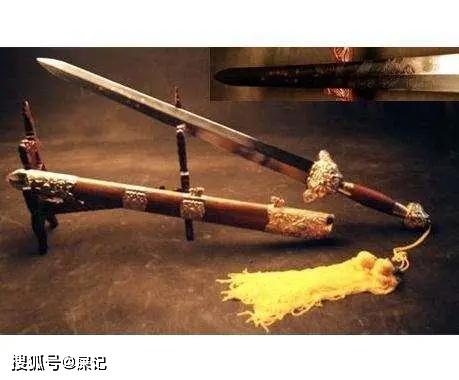 总督魏学曾,但此人期望招降,进展缓慢,随后又赐剑给甘肃巡抚叶梦熊,此