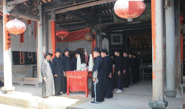 石礼村人口_秦许乡扎那村人口