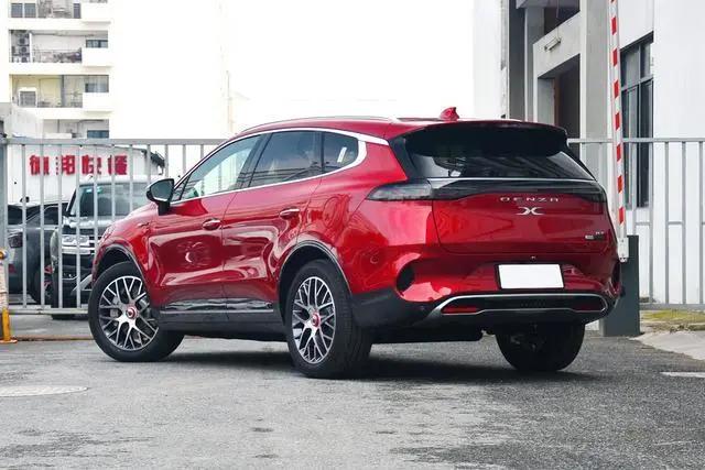 最便宜500公里续航纯电suv 1eb2e7ae2b574a1780e89e3fc31bd257.jpeg