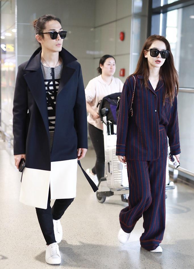 舒适睡衣穿搭睡衣套装 3c2424c07e484d8b93328eede25d462f.jpeg