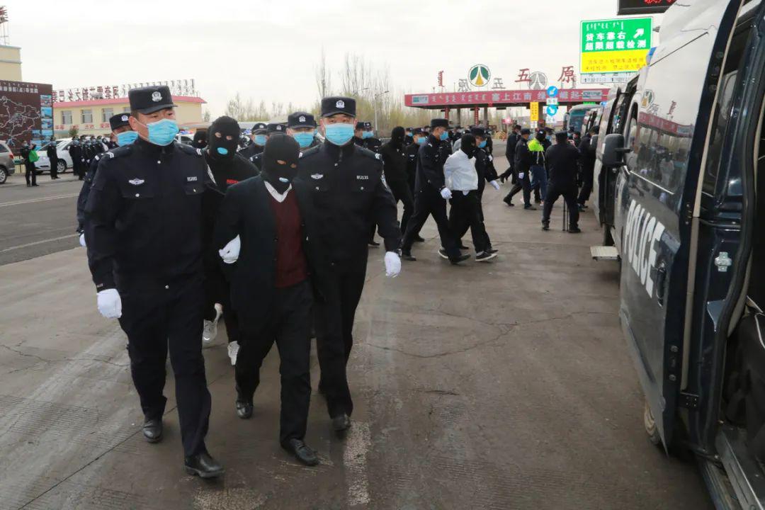 抓获犯罪嫌疑人17人巴彦淖尔警方侦破内蒙古首起杀猪盘集群战役案件