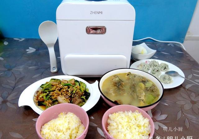 蒸米饭配什么粗粮 7cbe5f2eb8a34698a73a042d92a61411.jpeg