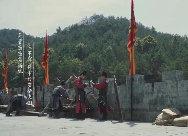 原创官场圣人范仲淹戍边,写下一首最苍凉的秋思,句句都是千古绝唱