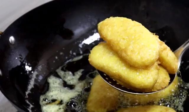 糯米糍粑简易画 87c00cc2c4b34b46bdad2d7e9f98422a.png