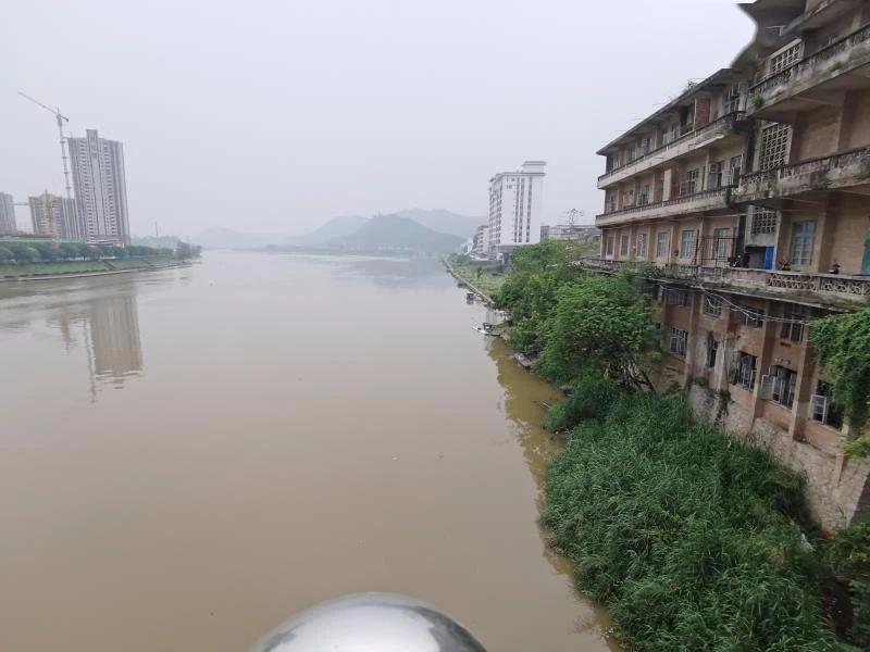 社会丨桂林江中捞上一具浮尸，死者生前涉嫌欺