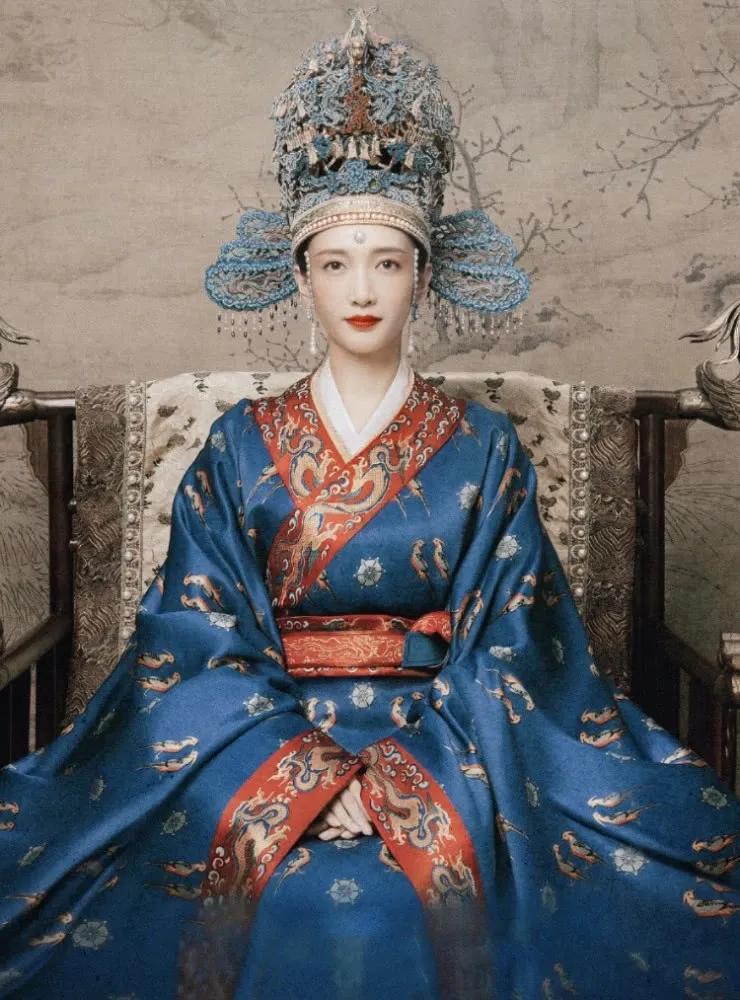 服装百科|《清平乐》江疏影珍珠妆怎么就完胜时尚圈