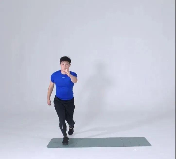 家里锻炼动作教程 000d4bfe49bb470fb6a59f31ee4f51e1.jpeg