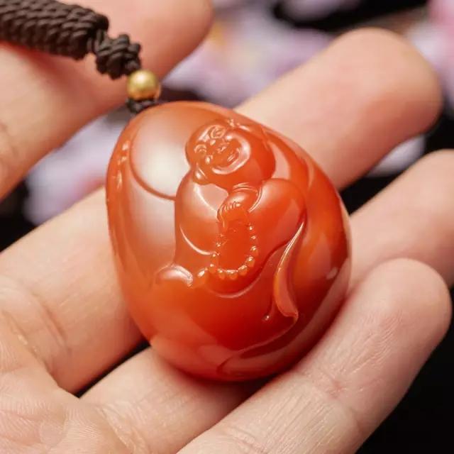 文玩圈里最受欢迎的四大文玩品种，你喜欢哪一种？