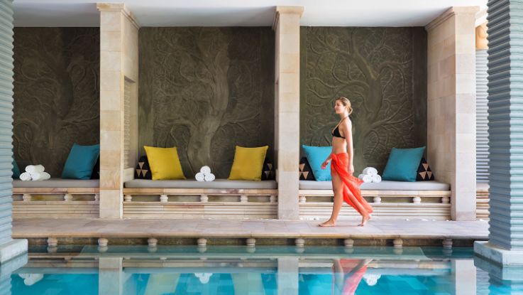 一年睡200间精品酒店的达人告诉你带娃住宿这样选！