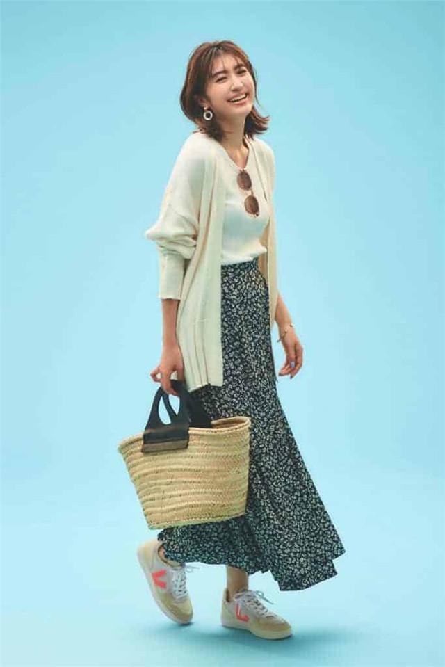 怎么拥有高级的气质 1bc23700f1b24fe089b9c31141bd732d.jpeg