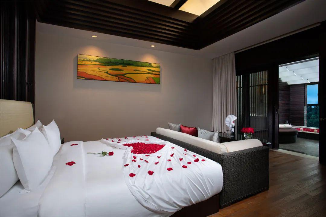 【直降4000元】腾冲悦椿温泉村:2晚套餐送spa,送晚餐,免费接机,不限