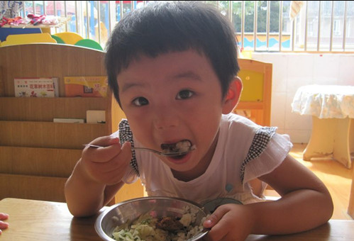 [大意]可别大意！孩子积食4个表现你还不知？很多因此影响了发育