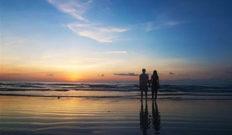 山上日出拍照 321f92d557be4cfdb9e884be33d85f32.jpeg