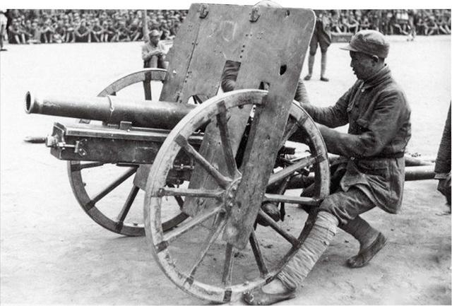 1937年八路军曾在山西办了一场火炮展览原来都是晋绥军的