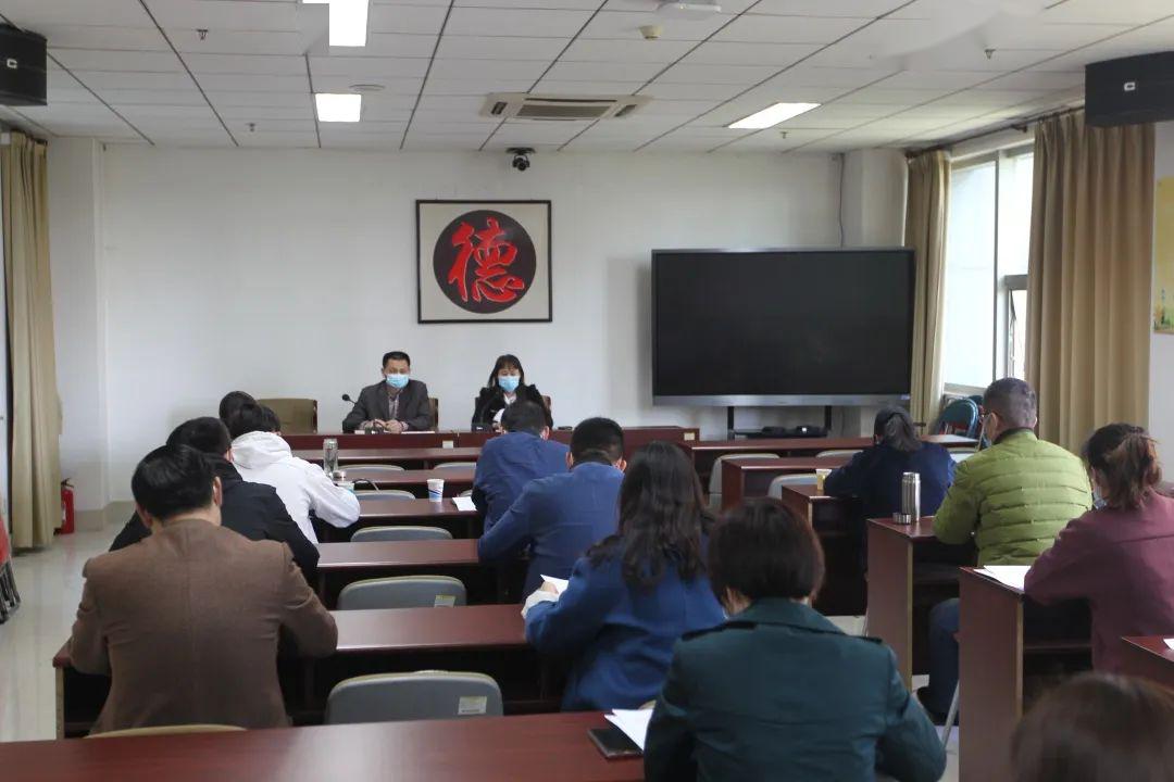 2020济南市各区县gdp_短发发型图片女2020(3)