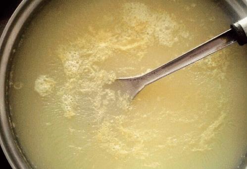 大米怎么煮出有米油的粥 42fdceb1809e4cceba7a80847f807ff5.jpeg