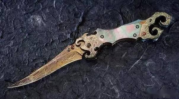 如何折一把正宗武士刀 557faa8cd4254d6a85c9e876f5b3b090.jpeg