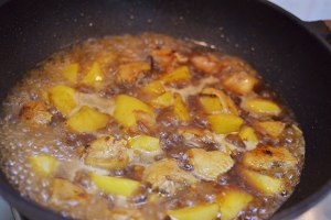土豆烧鸡肉怎么做不柴 625a9e3f9f5f48339cd6896009f28e7d.jpeg