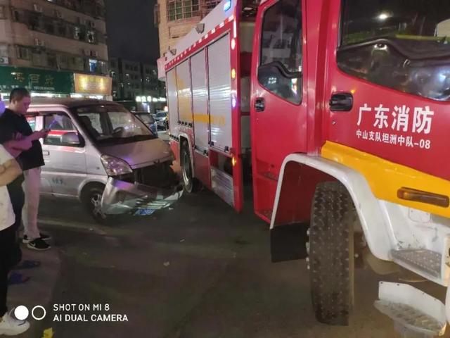 中山这辆面包车被剐蹭了，却要负全责！为什么