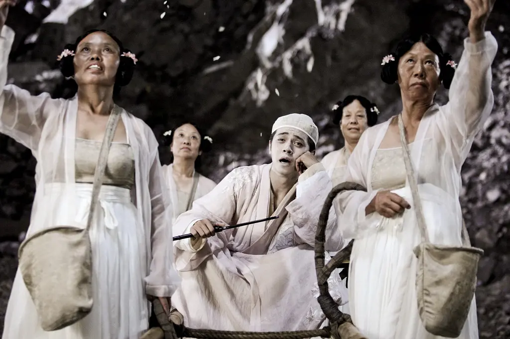 没有一个女人能活着从伴侣手机出来