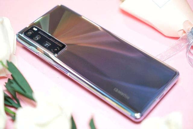 5G自拍视频时代来了?华为nova7 Pro全面体验,你和它都是主角