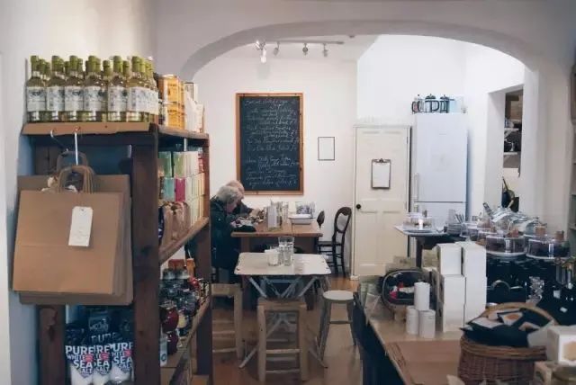 a1404366223243a5b777de9d2c6e3c02.jpeg