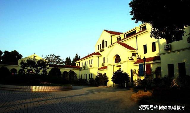 「分数」分数要求不高，但考上就是铁饭碗！上海最“神秘”的两所好大学