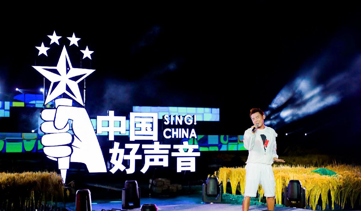 扎西平措助阵"中国好声音"海选全国总决赛原创藏语歌曲《阿妈的手》