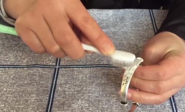 ce0cd6cdcc324140851f9f1dfa3a9705.jpeg