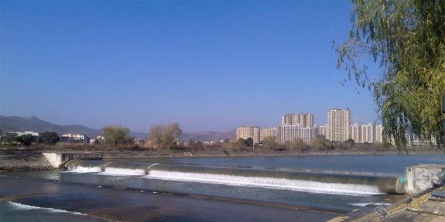 商洛gdp增速_商洛学院(2)