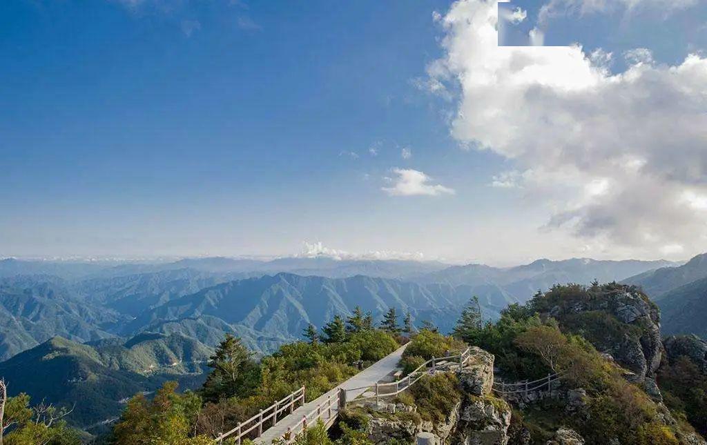 山用什么形容词 3359c1023aa748d4a49569d8aa9a6e97.jpeg