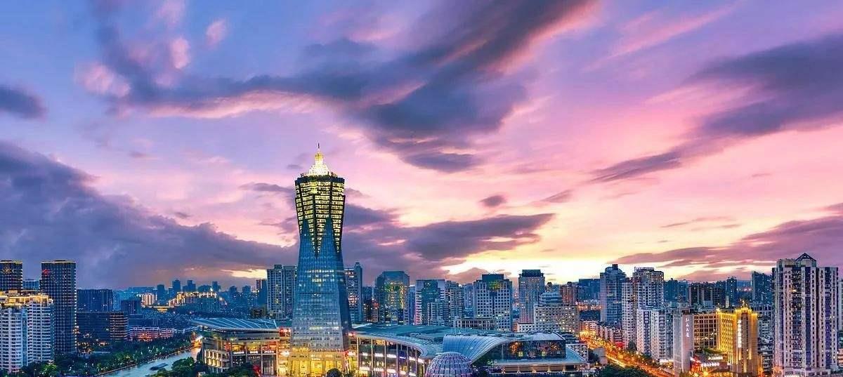 丽江人均消费_丽江古城图片