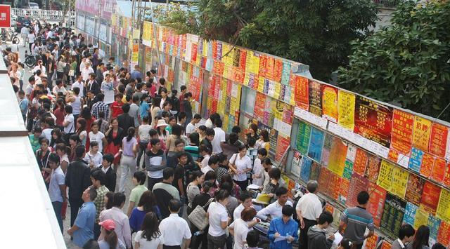 广西贺州企业招聘29名人才！高中学历可报，最高月薪20000元！