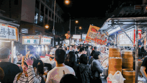 连锁餐厅，成功毁掉了中国地方菜