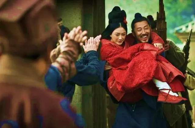 吕雉是怎么从一个贤妻良母,慢慢变成狠手辣的女人?