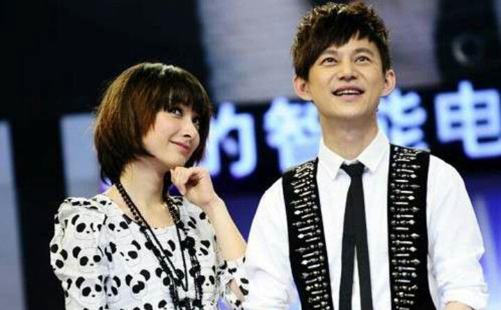 何炅最新综艺节目叫什么名字 61db3b95a6a049d18dc5391a10ba6791.jpeg